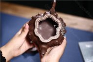 《蛙鳴樹(shù)樁》