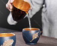 招財進(jìn)寶