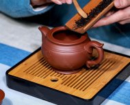 靈猴獻瑞