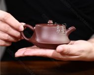 《柱礎(chǔ)》