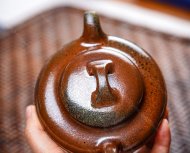 獨(dú)家首發(fā)，品名：線圓。泥料：極品紫泥（