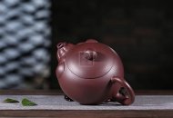 《招財(cái)進(jìn)寶》宜興紫砂壺純手工330泡茶壺