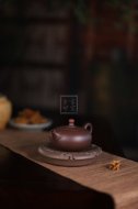 《一粒珠》宜興一粒珠紫砂工藝美術(shù)師手工紫泥泡茶壺套壺