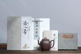 泉眼無聲惜細(xì)流，樹蔭照水愛晴柔。