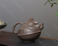 金蟾獻(xiàn)瑞