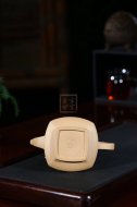 《絞泥靈龍》宜興紫砂壺工藝美術師手工茶壺本山綠泥