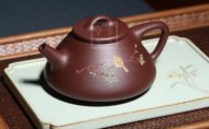 《石瓢泥繪鳥(niǎo)》宜興紫砂壺名師工藝美術(shù)師手工紫泥金絲西施泡茶壺