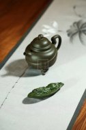 《三足龍泉》宜興紫砂壺工藝美術(shù)師純手工民國綠泡茶壺創(chuàng)新壺茶具