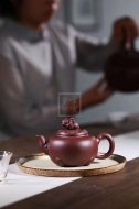 《招財(cái)進(jìn)寶》