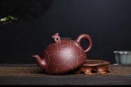 《龜兔賽跑》紫泥紫砂茶壺創(chuàng)新壺全手工高級工藝美術師宜興原礦紫砂喝茶壺