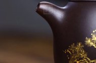《秦權(quán)》