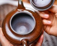 獨(dú)家首發(fā)，品名：線圓。泥料：極品紫泥（