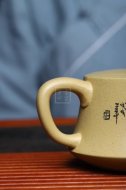 《柱礎》紫砂壺工藝美術師全手工純制壺稀有本山綠泥