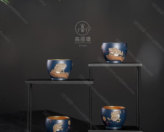 招財進(jìn)寶