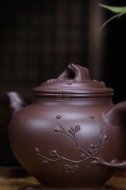 《報(bào)春》宜興助理工藝美術(shù)師手工紫砂壺紫泥料茶壺報(bào)春茶具