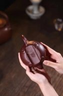 《招財(cái)進(jìn)寶》