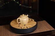 《菊蕾》宜興紫砂壺助理工藝美術(shù)師手工標(biāo)本級(jí)本山段泥泡茶壺菊蕾茶具