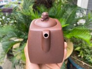 吉獅獻(xiàn)瑞
