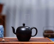 《美人肩》