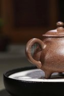 《七彩砂之三足福源》宜興工藝美術(shù)師手工紫砂壺茶壺老師七彩砂創(chuàng)新壺